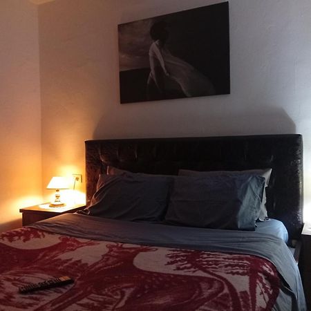 Cozzy Cottage Havens, In Center Of Tirana Тирана Екстериор снимка