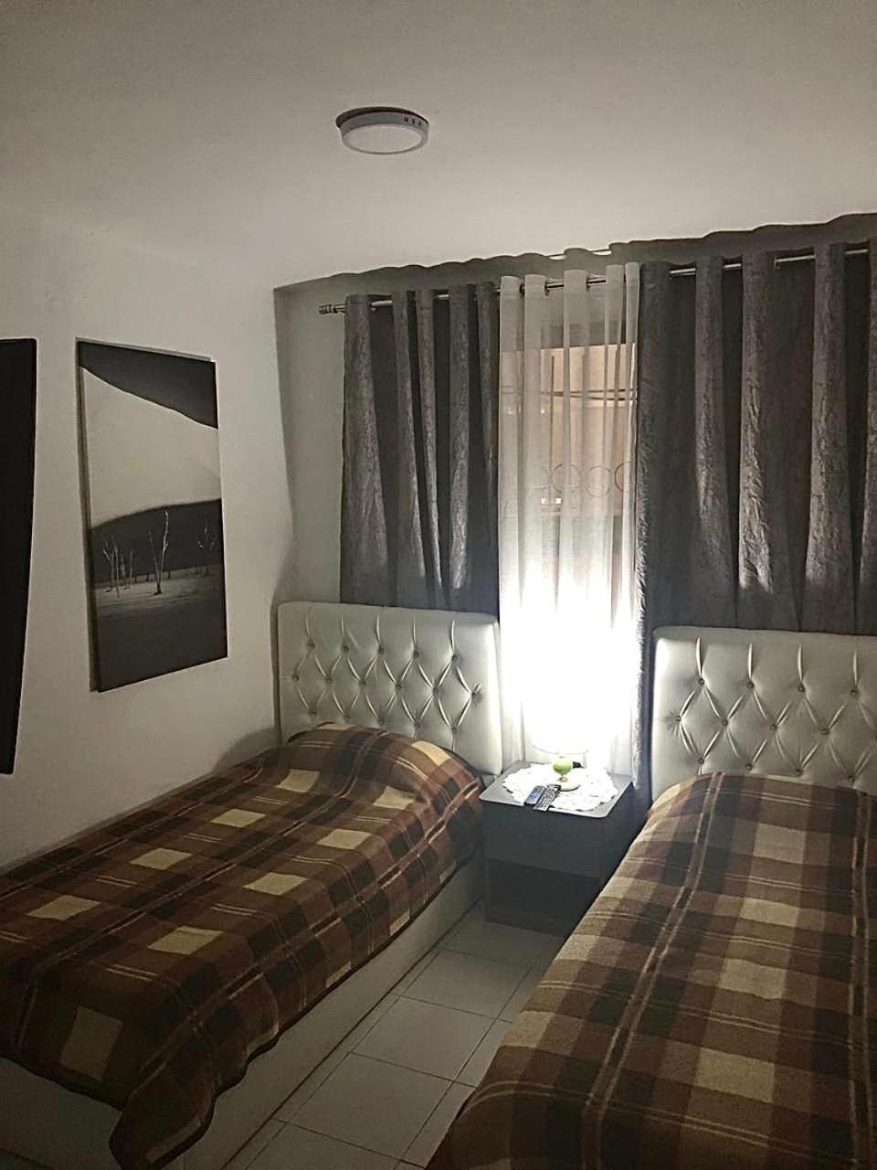 Cozzy Cottage Havens, In Center Of Tirana Тирана Екстериор снимка