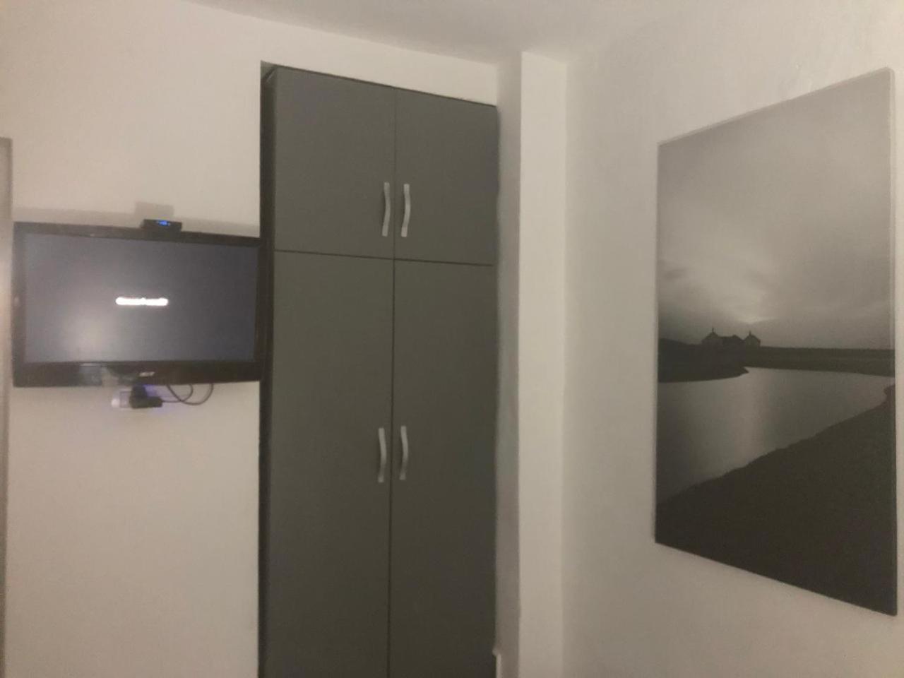 Cozzy Cottage Havens, In Center Of Tirana Тирана Екстериор снимка