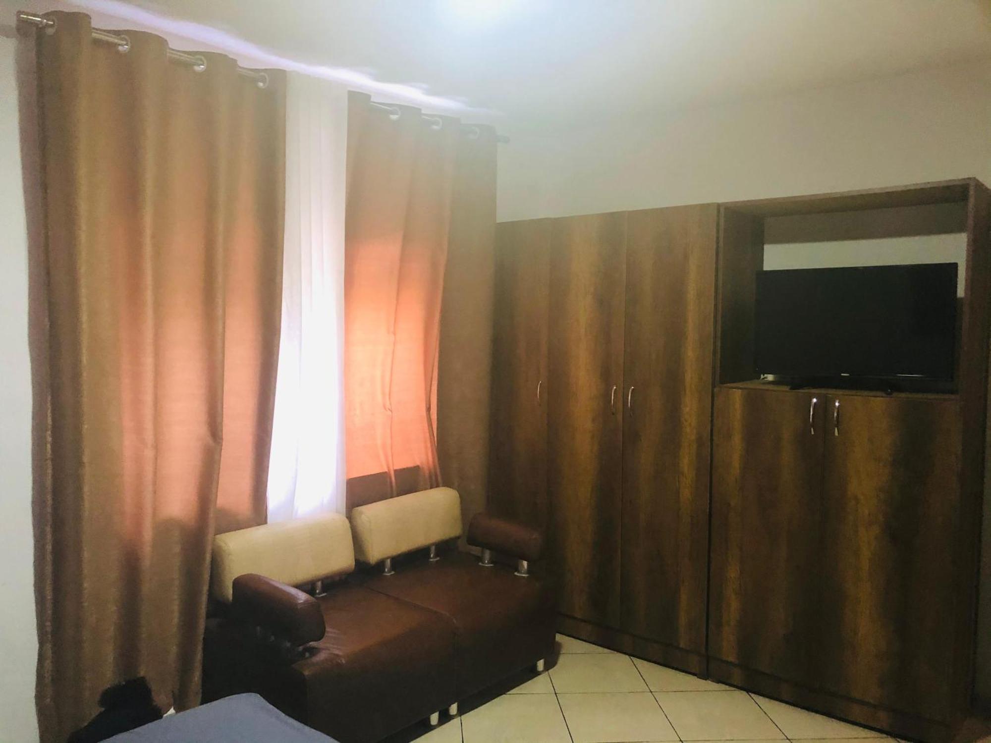Cozzy Cottage Havens, In Center Of Tirana Тирана Екстериор снимка
